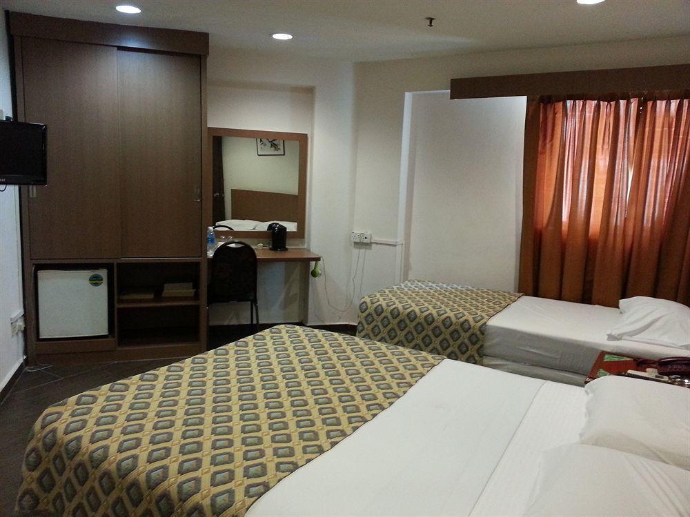 Oyo 106 Beach Hotel 싱가포르 외부 사진