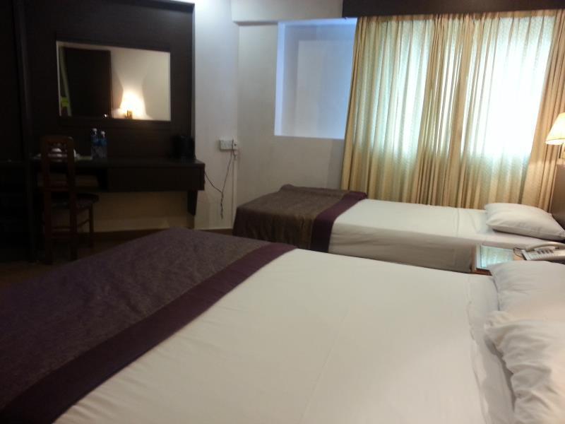 Oyo 106 Beach Hotel 싱가포르 외부 사진