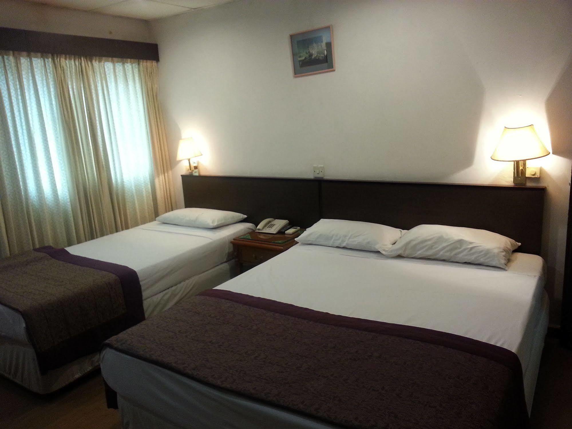 Oyo 106 Beach Hotel 싱가포르 외부 사진