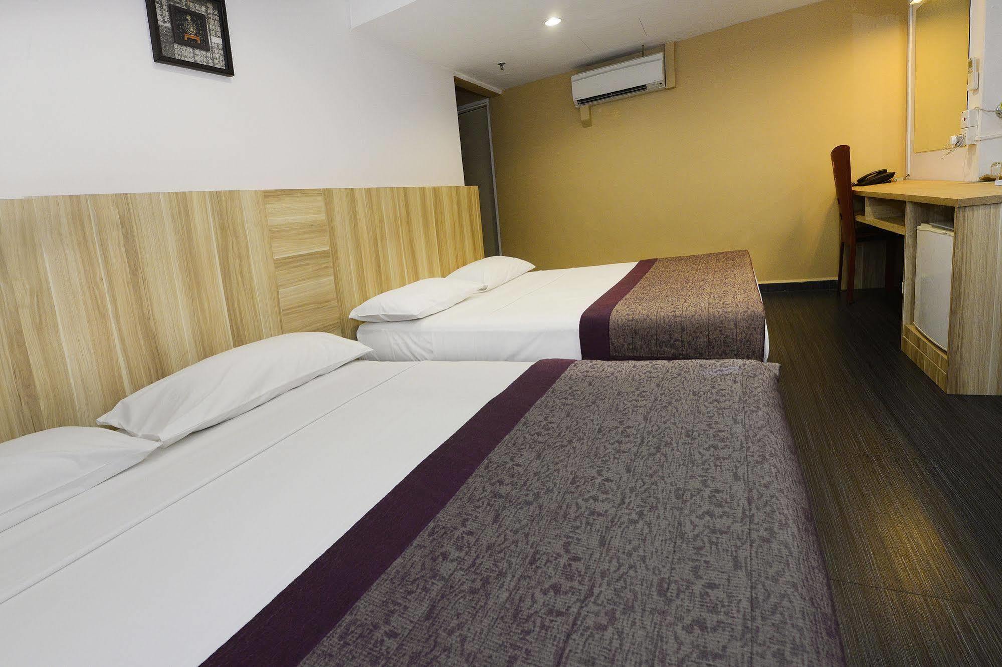 Oyo 106 Beach Hotel 싱가포르 외부 사진