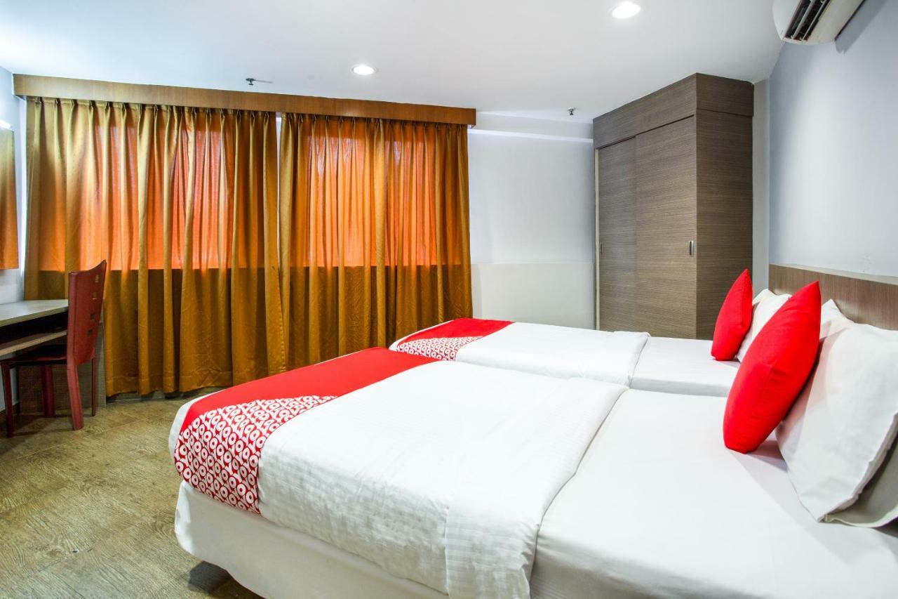 Oyo 106 Beach Hotel 싱가포르 외부 사진