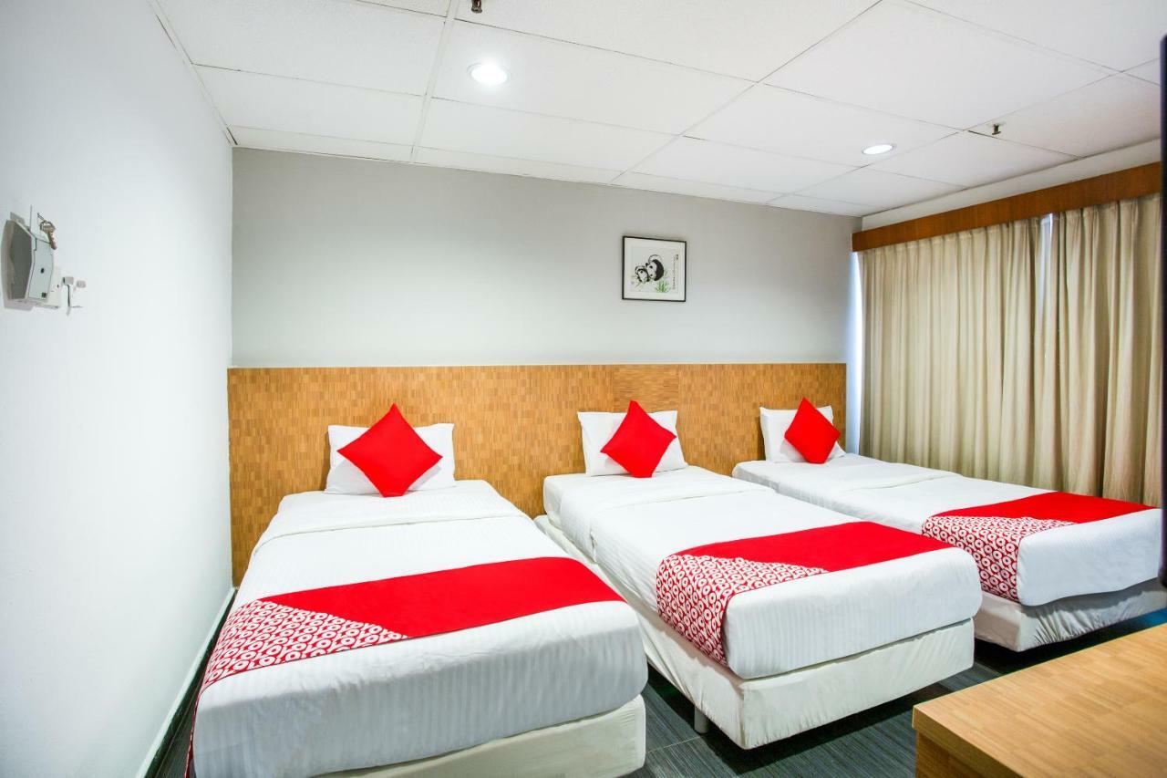 Oyo 106 Beach Hotel 싱가포르 외부 사진